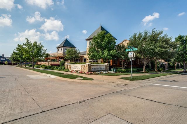 2521 Sir Tristram Lane, Lewisville, TX 75056
