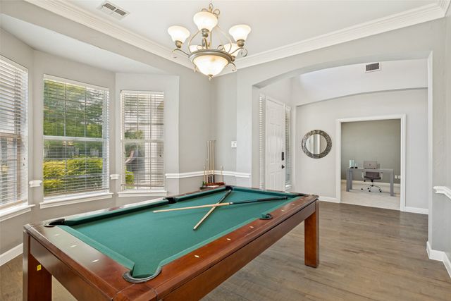 2521 Sir Tristram Lane, Lewisville, TX 75056