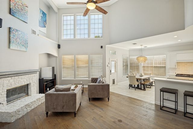 2521 Sir Tristram Lane, Lewisville, TX 75056