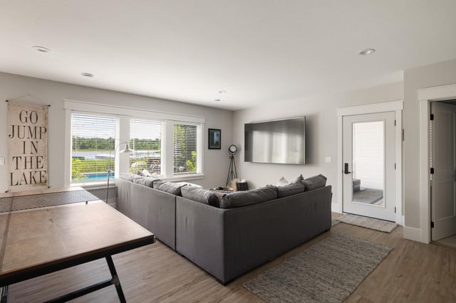 19522 Love Lake Road, Brainerd, MN 56401