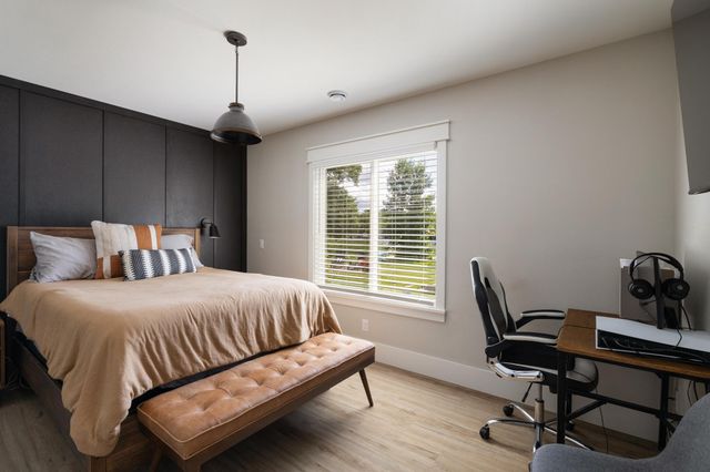 19522 Love Lake Road, Brainerd, MN 56401