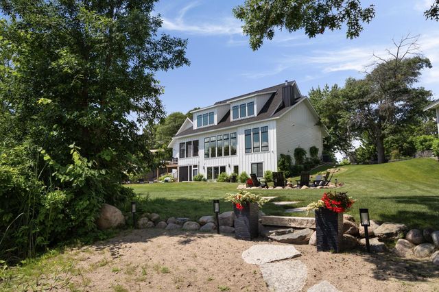 19522 Love Lake Road, Brainerd, MN 56401