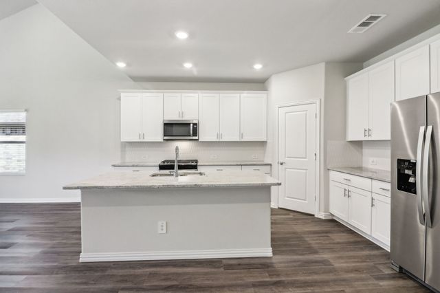 709 Tidal Drive, Princeton, TX 75071