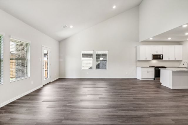 709 Tidal Drive, Princeton, TX 75071