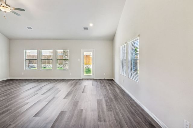 709 Tidal Drive, Princeton, TX 75071