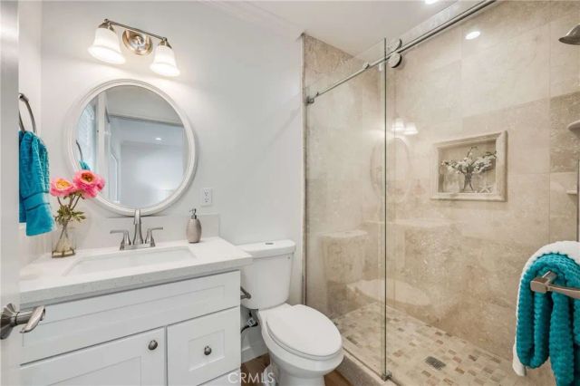 4705 Whitewood, Long Beach, CA 90808