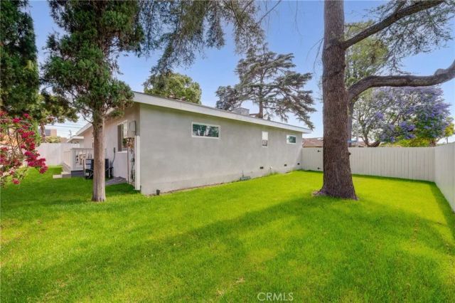 4705 Whitewood, Long Beach, CA 90808