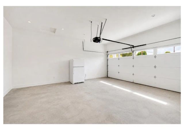 4705 Whitewood, Long Beach, CA 90808