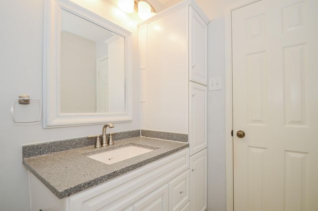 10002 Pine Flats Drive, Houston, TX 77095