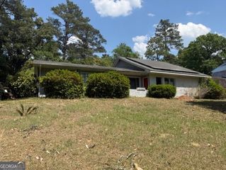 1237 Nottingham Drive, Macon, GA 31211