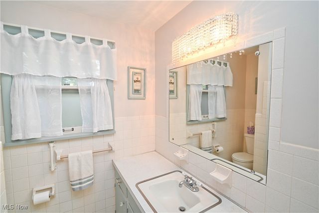 3811 Artmar Drive, Youngstown, OH 44515