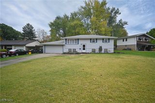 3811 Artmar Drive, Youngstown, OH 44515