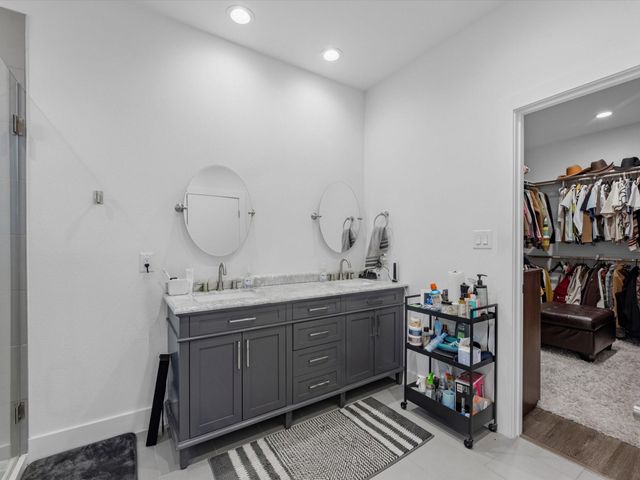 2222 Wavell Street, Houston, TX 77088