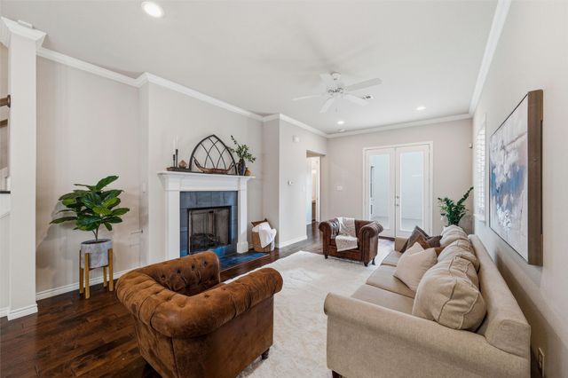 508 Sheer Bliss Lane, Fort Worth, TX 76114