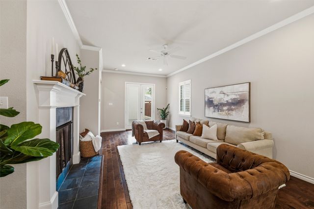 508 Sheer Bliss Lane, Fort Worth, TX 76114