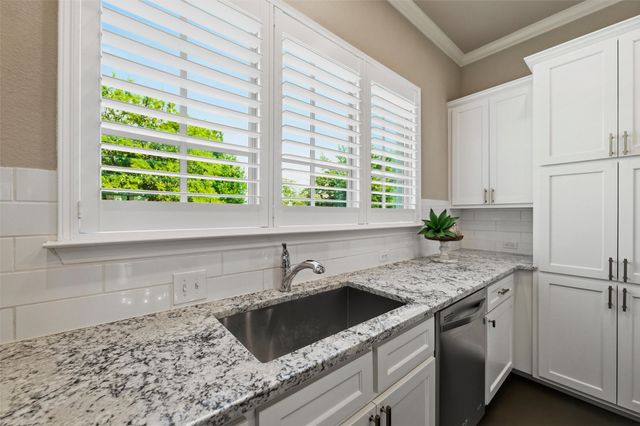 508 Sheer Bliss Lane, Fort Worth, TX 76114