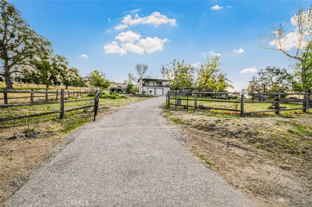 30617 Buckskin, Tehachapi, CA 93561