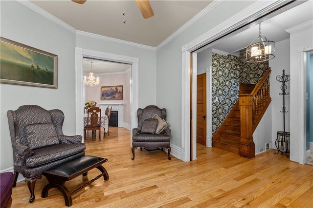 416 5th St, Oakmont, PA 15139