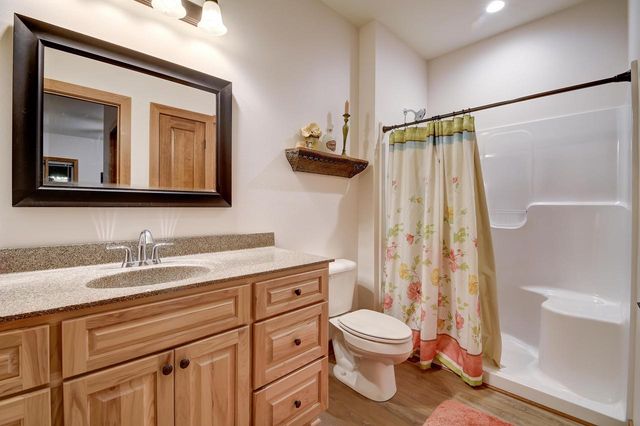 430 Emerald COURT, Kewaskum, WI 53040