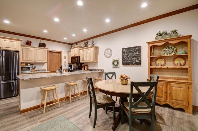 430 Emerald COURT, Kewaskum, WI 53040