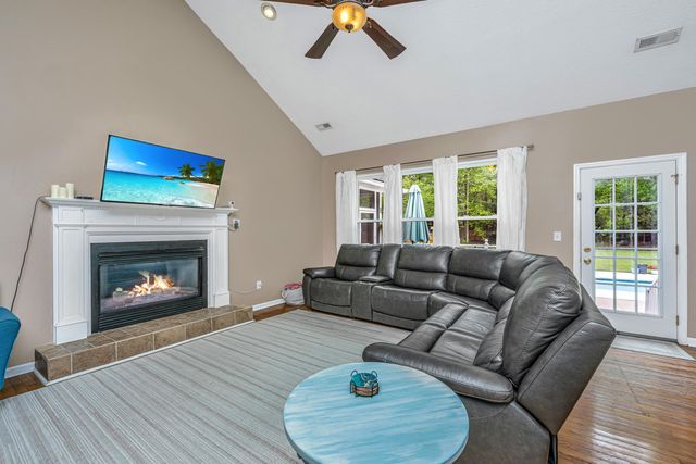 106 Lee Street, Summerville, SC 29485