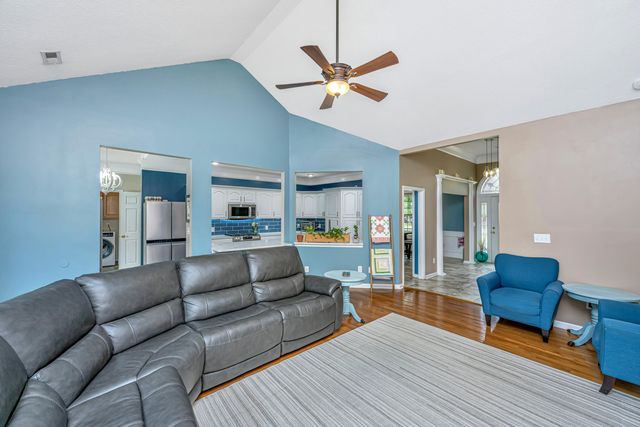 106 Lee Street, Summerville, SC 29485