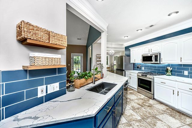 106 Lee Street, Summerville, SC 29485