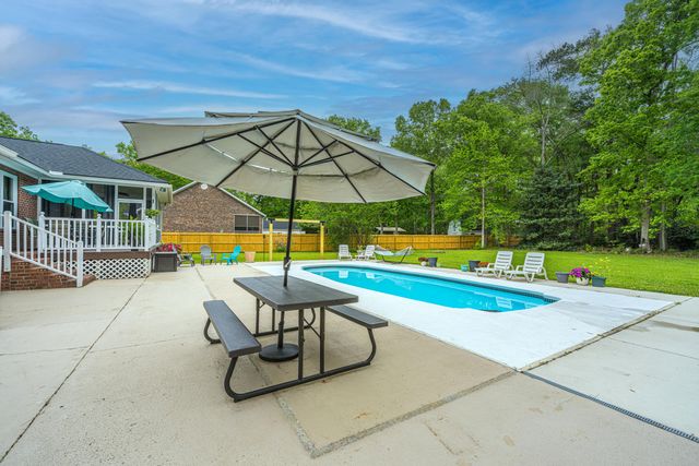 106 Lee Street, Summerville, SC 29485