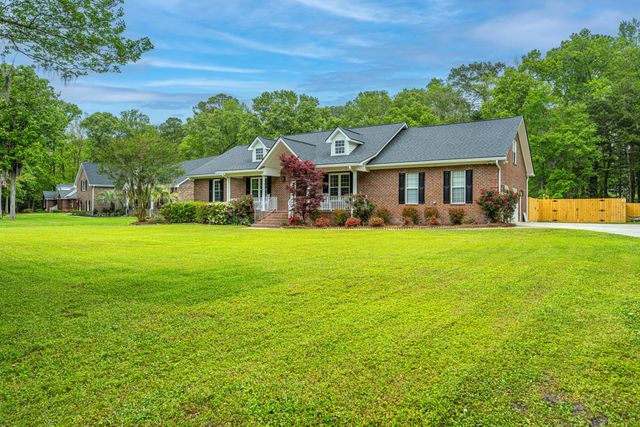 106 Lee Street, Summerville, SC 29485