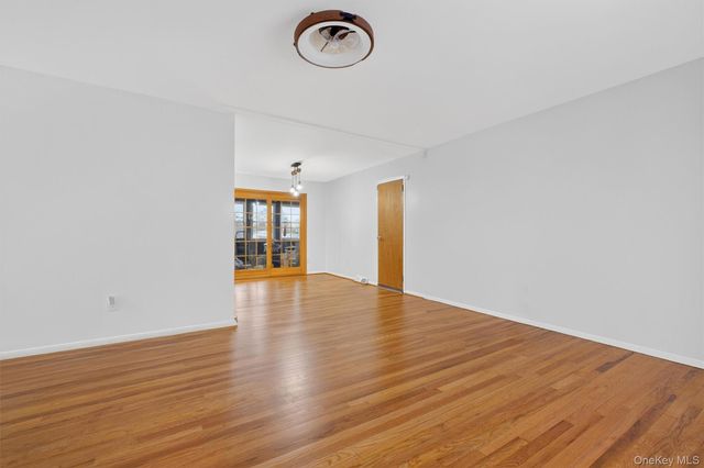 18 Cardinal Drive, Poughkeepsie, NY 12601