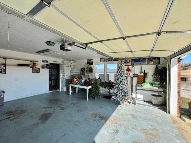 3954 Oak Hill Road, Somerset, KY 42503