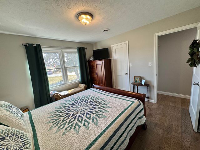 3954 Oak Hill Road, Somerset, KY 42503