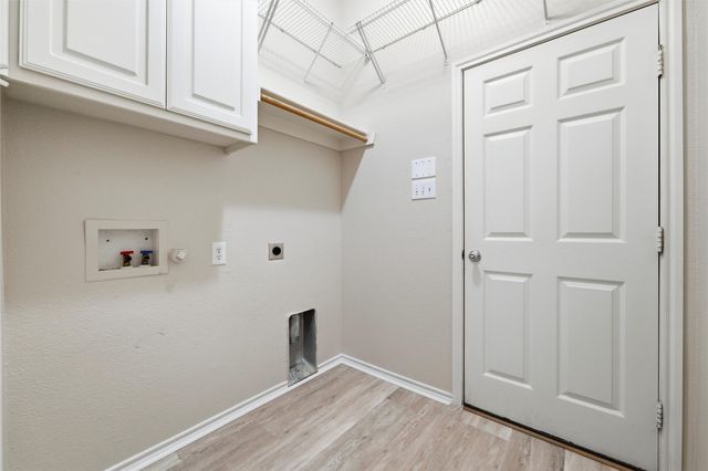 5867 Grayco Drive, Grand Prairie, TX 75052