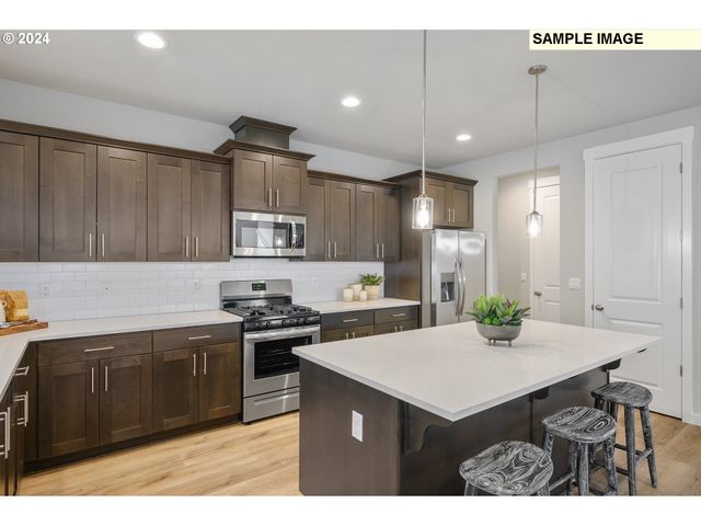 117 S 87TH Ave, Ridgefield, WA 98642