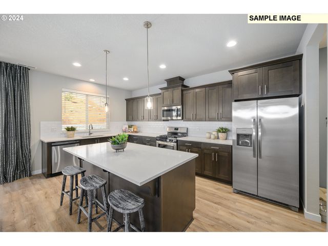 117 S 87TH Ave, Ridgefield, WA 98642