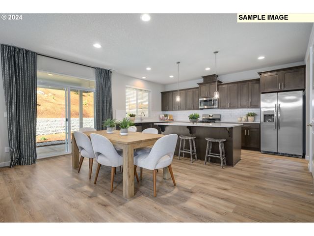 117 S 87TH Ave, Ridgefield, WA 98642