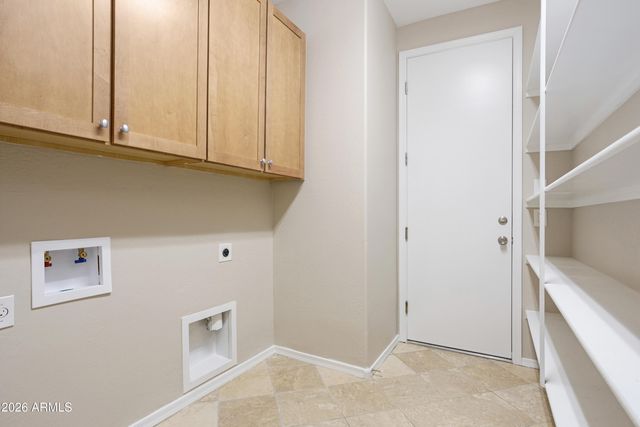 3544 E BARTLETT Drive, Gilbert, AZ 85234