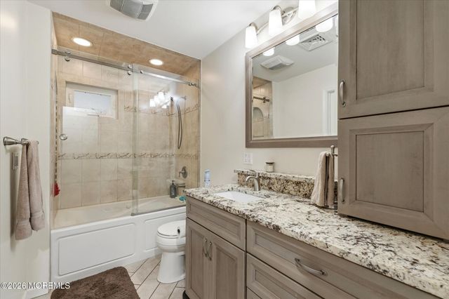 422 W Cala Breeze Way, Little Egg Harbor, NJ 08087