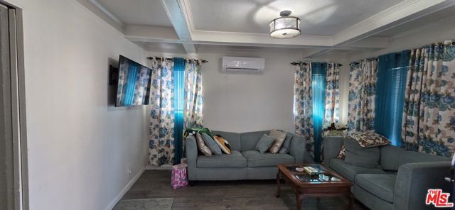 1612 W 55th Street, Los Angeles, CA 90062