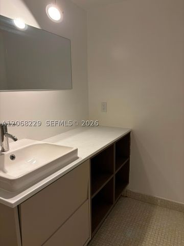 3050 N Palm Aire Dr 707, Pompano Beach, FL 33069