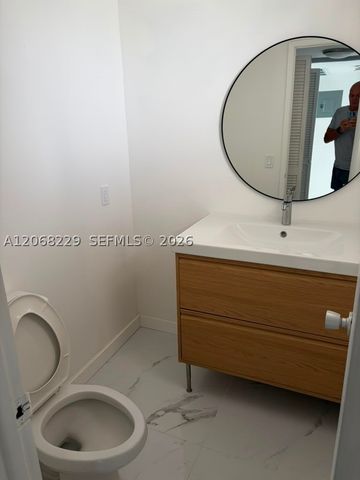 3050 N Palm Aire Dr 707, Pompano Beach, FL 33069