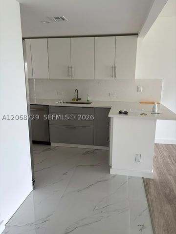 3050 N Palm Aire Dr 707, Pompano Beach, FL 33069