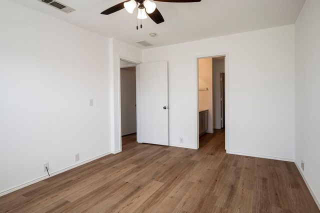 8924 King Ranch Drive, Cross Roads, TX 76227