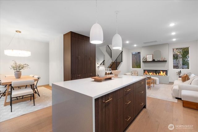 4104 49th Avenue SW, Seattle, WA 98116