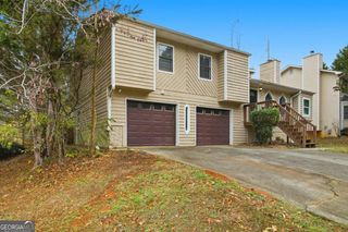 2742 Mountbery Drive, Snellville, GA 30039