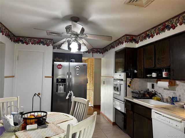 75 Picariello Drive, Haverstraw, NY 10927