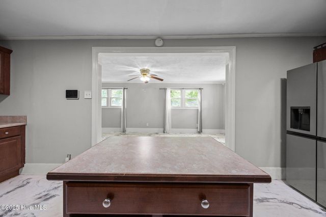 613 Maple Street, Jacksonville, NC 28540
