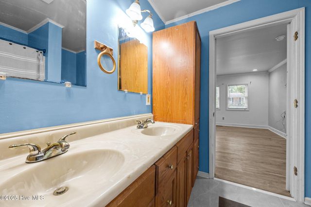 613 Maple Street, Jacksonville, NC 28540