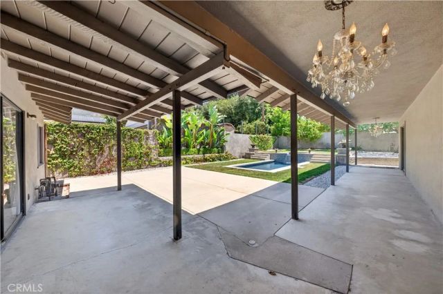 614 N Glendora Avenue, Glendora, CA 91741