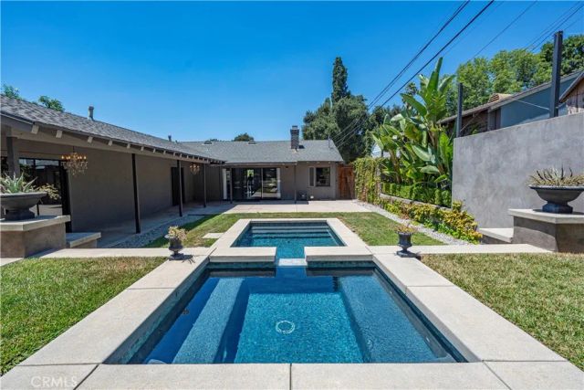 614 N Glendora Avenue, Glendora, CA 91741